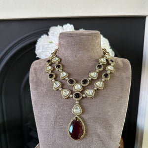 INAAYA Necklace Set